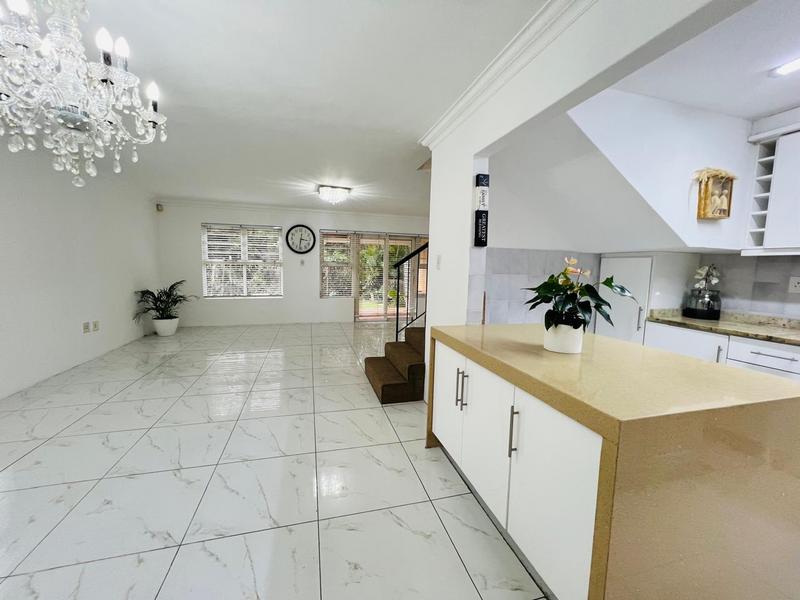 3 Bedroom Property for Sale in Sherwood KwaZulu-Natal