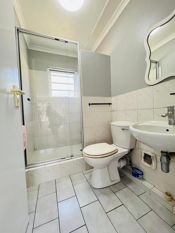 3 Bedroom Property for Sale in Sherwood KwaZulu-Natal
