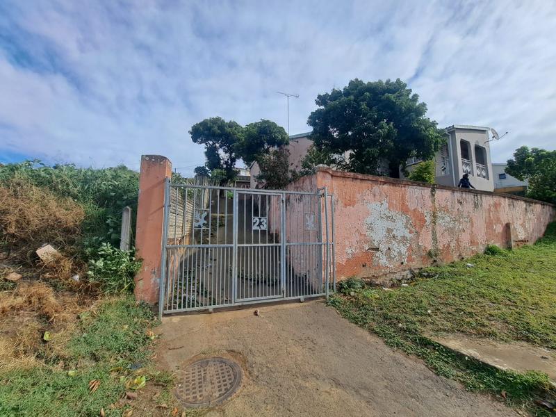 4 Bedroom Property for Sale in Northcroft KwaZulu-Natal