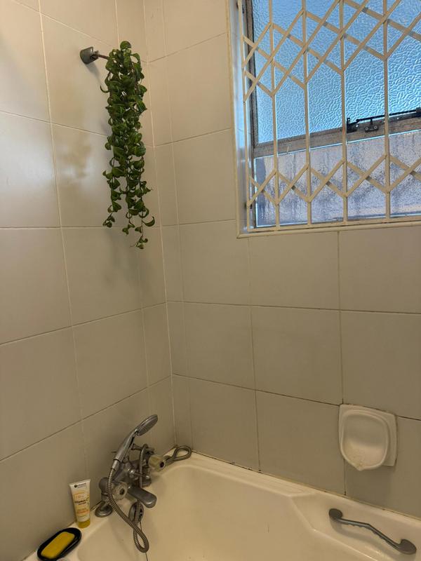 To Let 2 Bedroom Property for Rent in North Beach KwaZulu-Natal