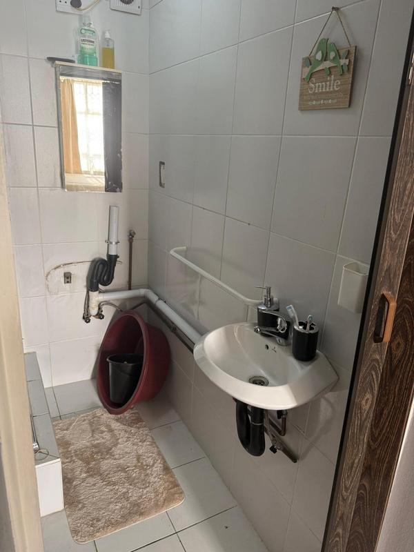 To Let 2 Bedroom Property for Rent in North Beach KwaZulu-Natal
