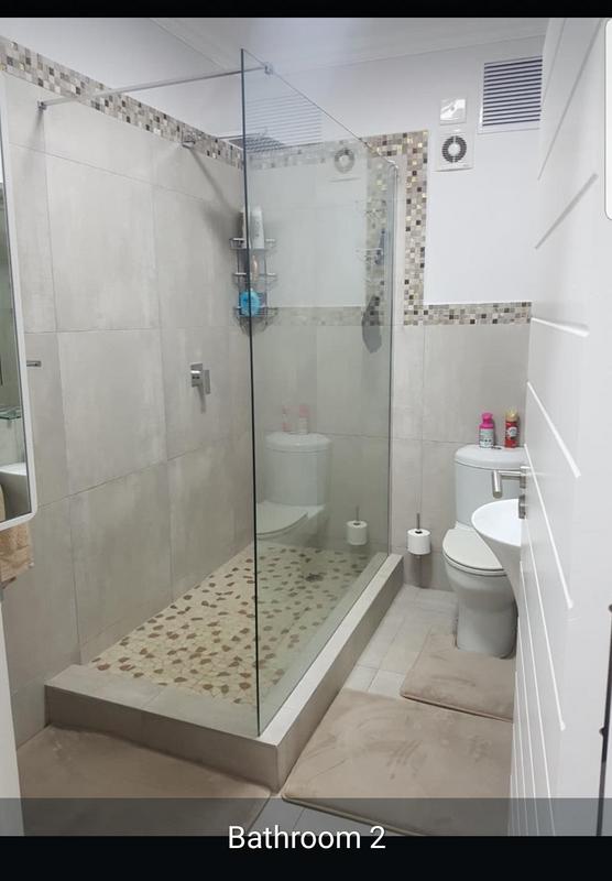 2 Bedroom Property for Sale in Umhlanga KwaZulu-Natal