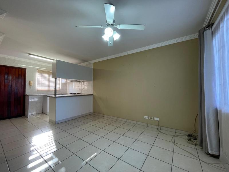 To Let 2 Bedroom Property for Rent in Montclair KwaZulu-Natal