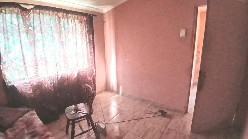 2 Bedroom Property for Sale in Umlazi KwaZulu-Natal