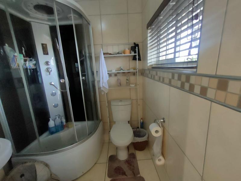 To Let 3 Bedroom Property for Rent in Escombe KwaZulu-Natal