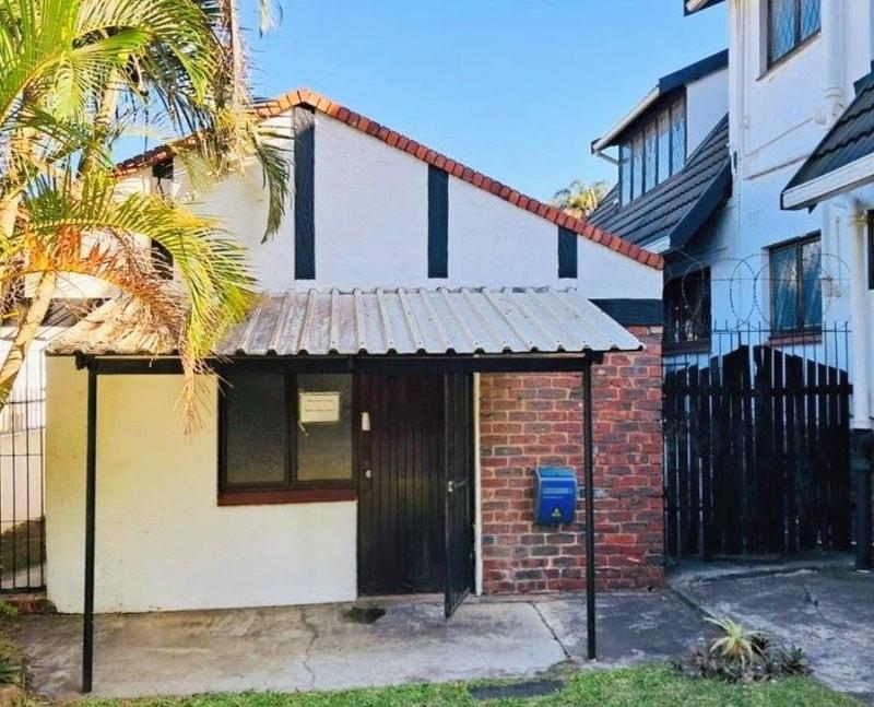 6 Bedroom Property for Sale in Pinetown KwaZulu-Natal