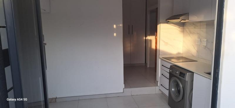 To Let 1 Bedroom Property for Rent in Durban North KwaZulu-Natal