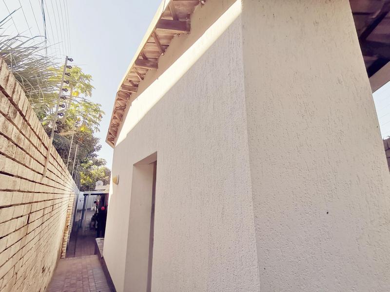 To Let 1 Bedroom Property for Rent in Reservoir Hills KwaZulu-Natal