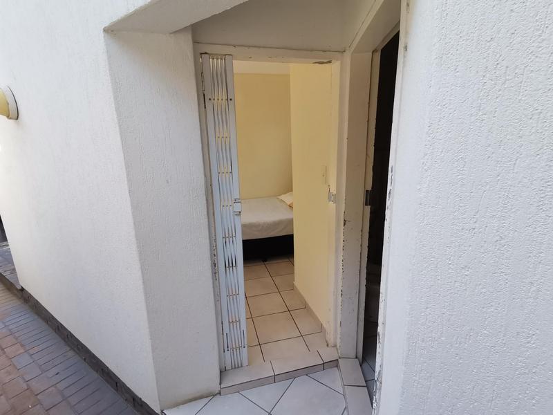 To Let 1 Bedroom Property for Rent in Reservoir Hills KwaZulu-Natal