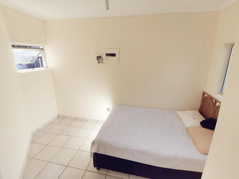 To Let 1 Bedroom Property for Rent in Reservoir Hills KwaZulu-Natal