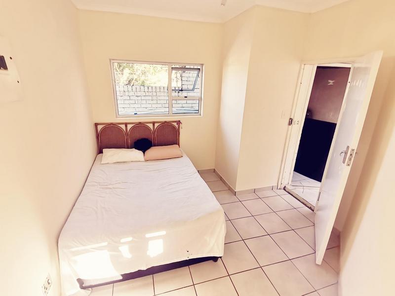 To Let 1 Bedroom Property for Rent in Reservoir Hills KwaZulu-Natal