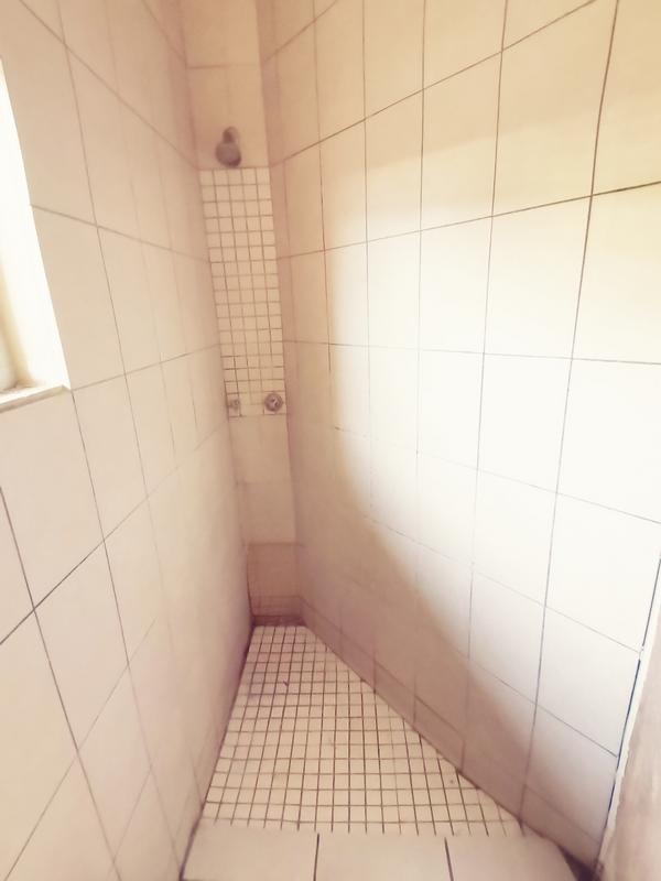 To Let 1 Bedroom Property for Rent in Reservoir Hills KwaZulu-Natal