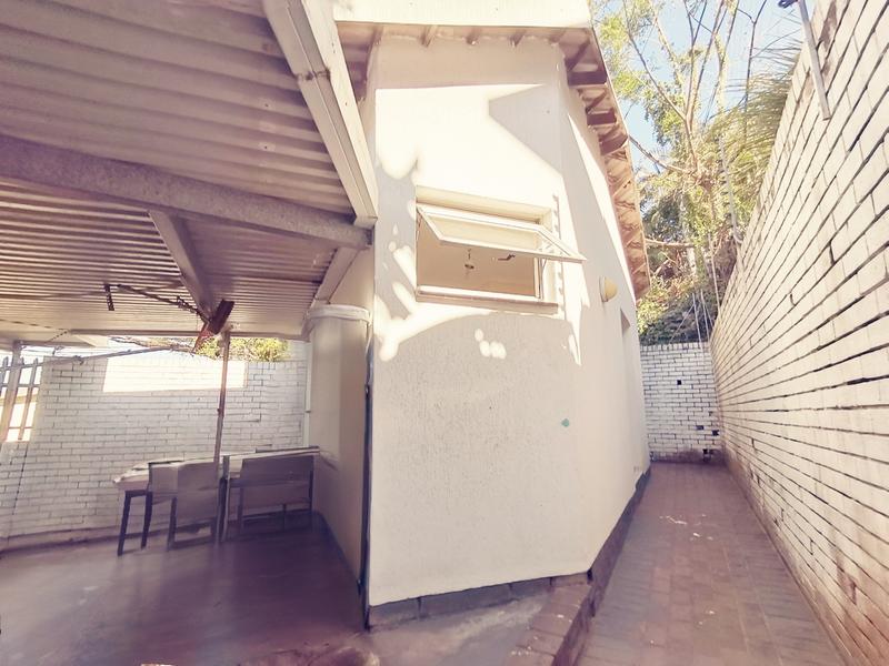To Let 1 Bedroom Property for Rent in Reservoir Hills KwaZulu-Natal