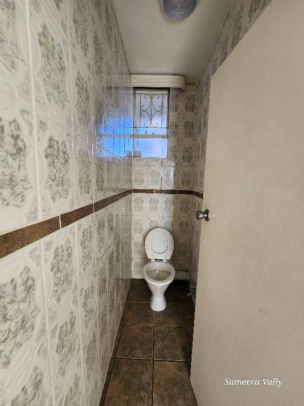 To Let 2 Bedroom Property for Rent in North Beach KwaZulu-Natal