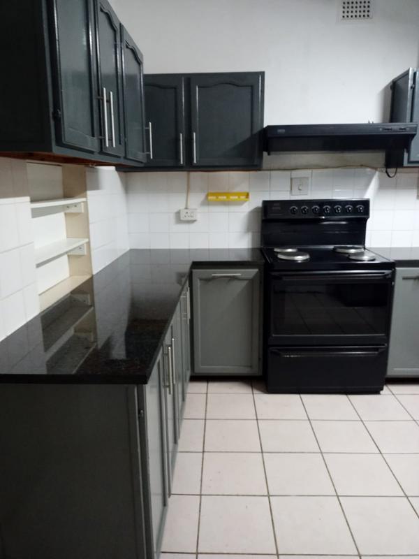 To Let 4 Bedroom Property for Rent in Pinelands KwaZulu-Natal