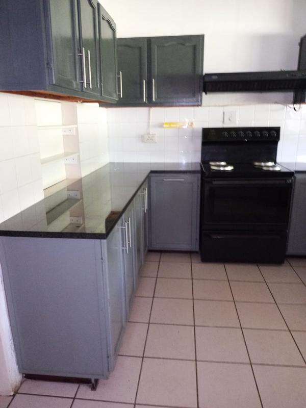 To Let 4 Bedroom Property for Rent in Pinelands KwaZulu-Natal