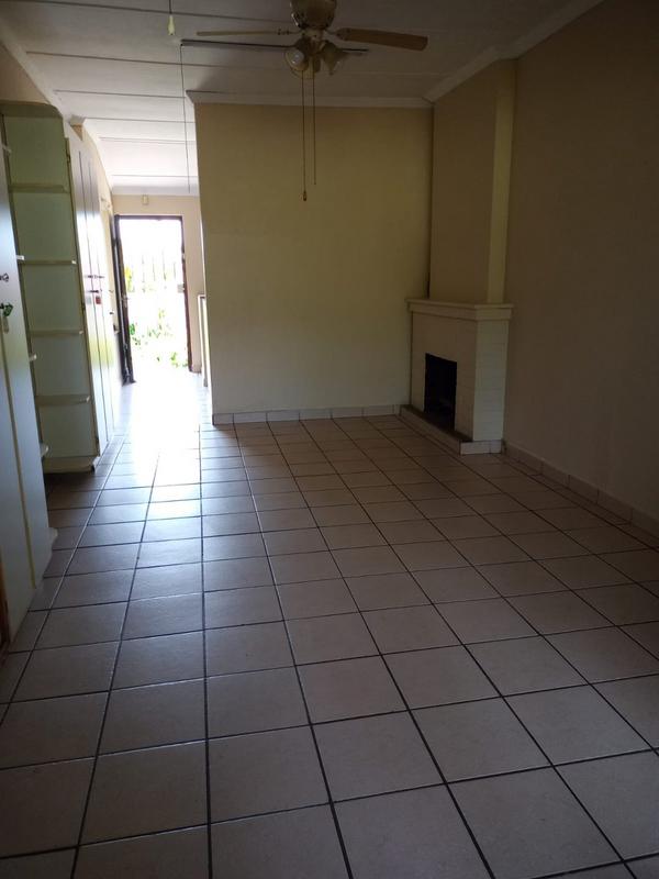 To Let 4 Bedroom Property for Rent in Pinelands KwaZulu-Natal
