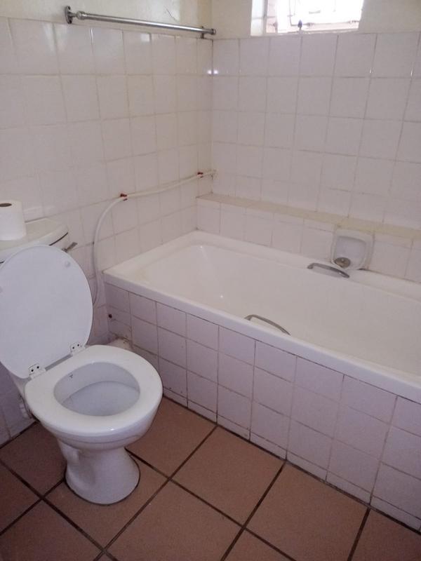 To Let 4 Bedroom Property for Rent in Pinelands KwaZulu-Natal