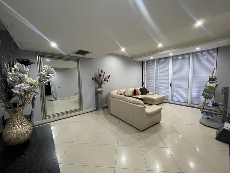 2 Bedroom Property for Sale in New Town Centre KwaZulu-Natal
