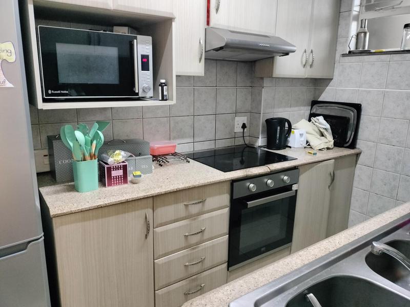 1 Bedroom Property for Sale in North Beach KwaZulu-Natal