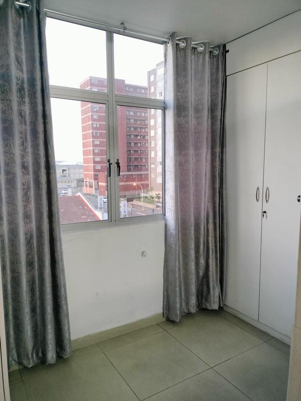 1 Bedroom Property for Sale in North Beach KwaZulu-Natal