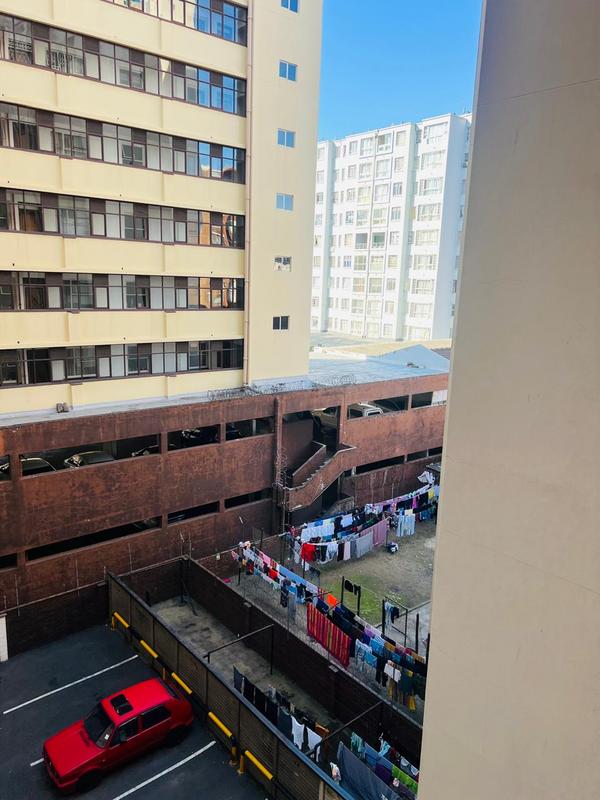 2 Bedroom Property for Sale in Durban Central KwaZulu-Natal