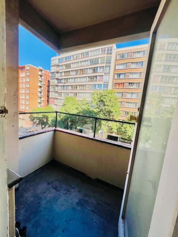 2 Bedroom Property for Sale in Durban Central KwaZulu-Natal