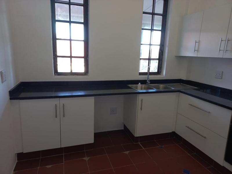 2 Bedroom Property for Sale in Essenwood KwaZulu-Natal