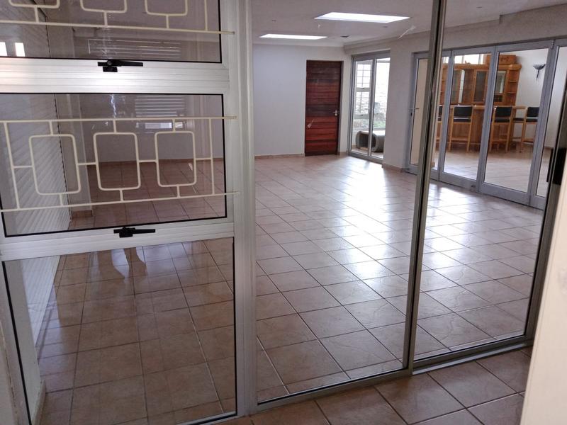 To Let 4 Bedroom Property for Rent in Westville KwaZulu-Natal