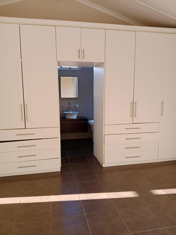 To Let 4 Bedroom Property for Rent in Westville KwaZulu-Natal