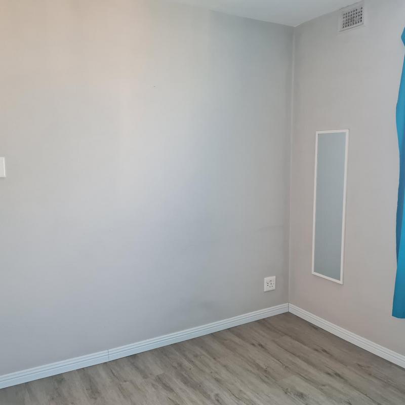 To Let 1 Bedroom Property for Rent in Malvern KwaZulu-Natal