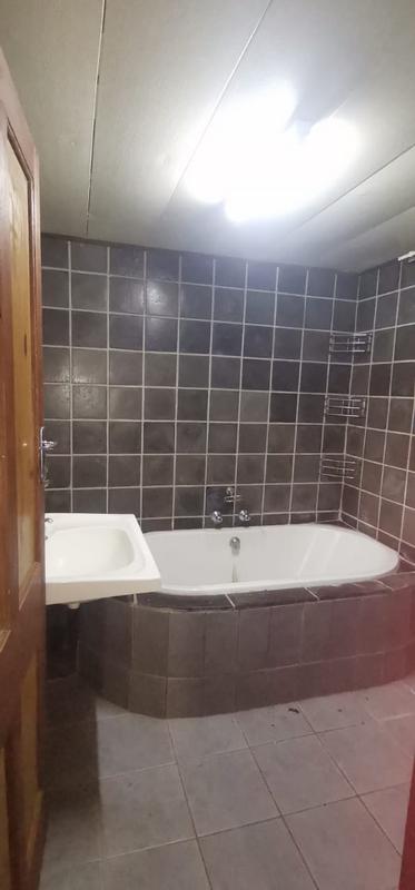 To Let 2 Bedroom Property for Rent in Empangeni Central KwaZulu-Natal