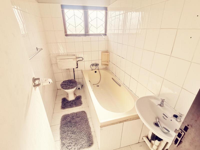 To Let 1 Bedroom Property for Rent in Reservoir Hills KwaZulu-Natal