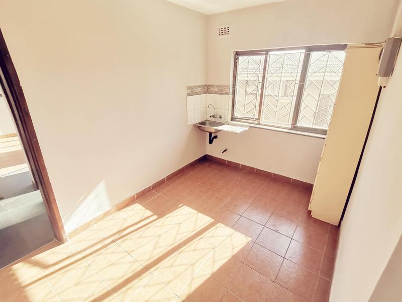 To Let 1 Bedroom Property for Rent in Reservoir Hills KwaZulu-Natal