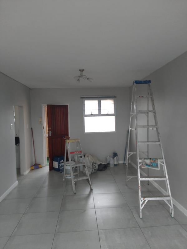 To Let 1 Bedroom Property for Rent in Essenwood KwaZulu-Natal