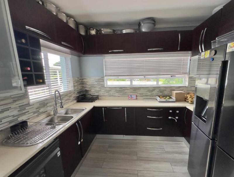 3 Bedroom Property for Sale in Pinetown KwaZulu-Natal
