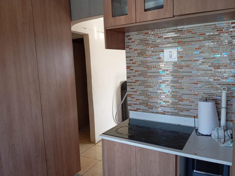 To Let 3 Bedroom Property for Rent in Umlazi KwaZulu-Natal
