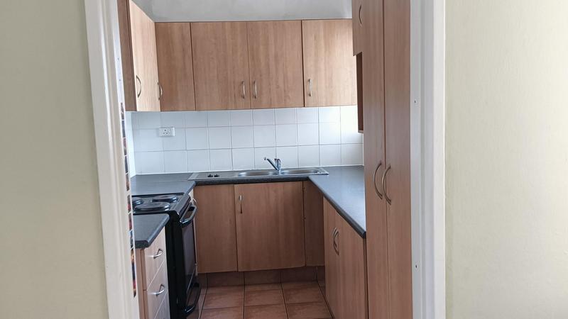To Let 2 Bedroom Property for Rent in Pinetown KwaZulu-Natal