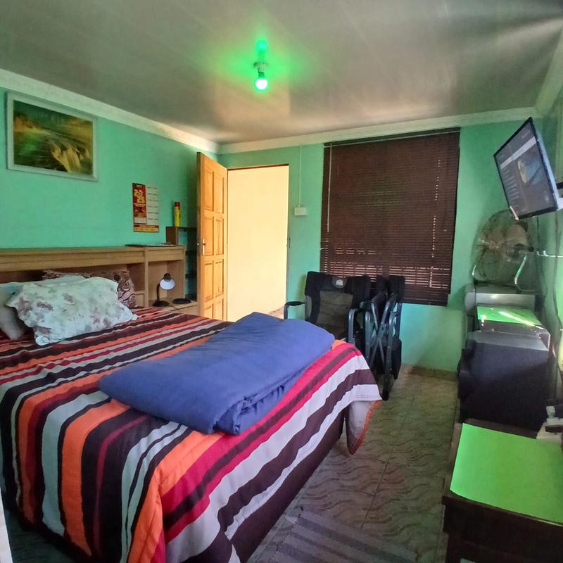 2 Bedroom Property for Sale in Umlazi KwaZulu-Natal