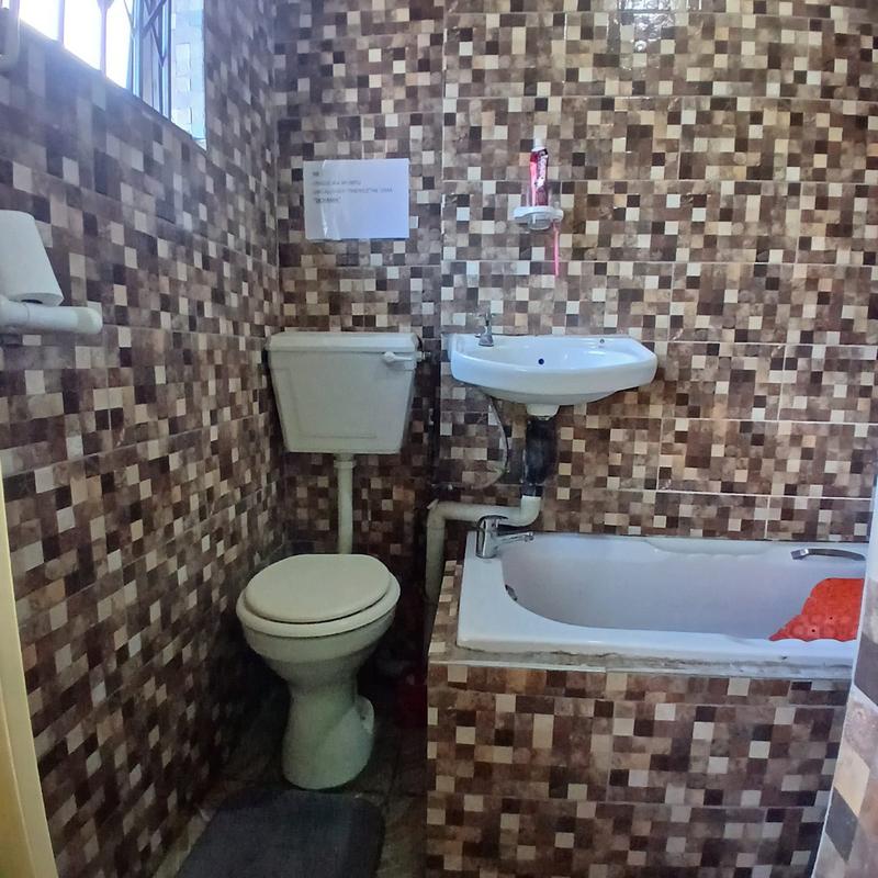 2 Bedroom Property for Sale in Umlazi KwaZulu-Natal