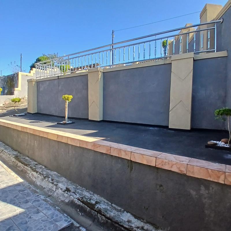 2 Bedroom Property for Sale in Umlazi KwaZulu-Natal