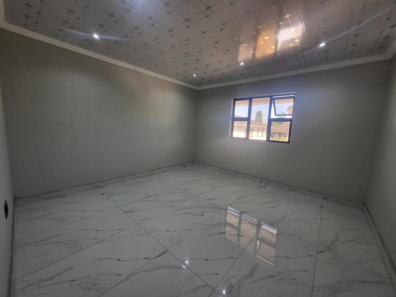 To Let commercial Property for Rent in Berea KwaZulu-Natal