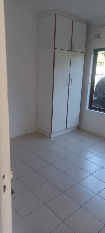 To Let 2 Bedroom Property for Rent in Pinetown KwaZulu-Natal