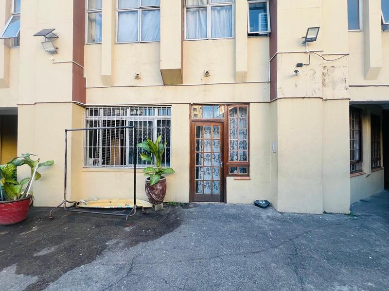 1 Bedroom Property for Sale in South Beach KwaZulu-Natal