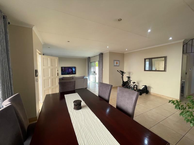 3 Bedroom Property for Sale in Somerset Park KwaZulu-Natal