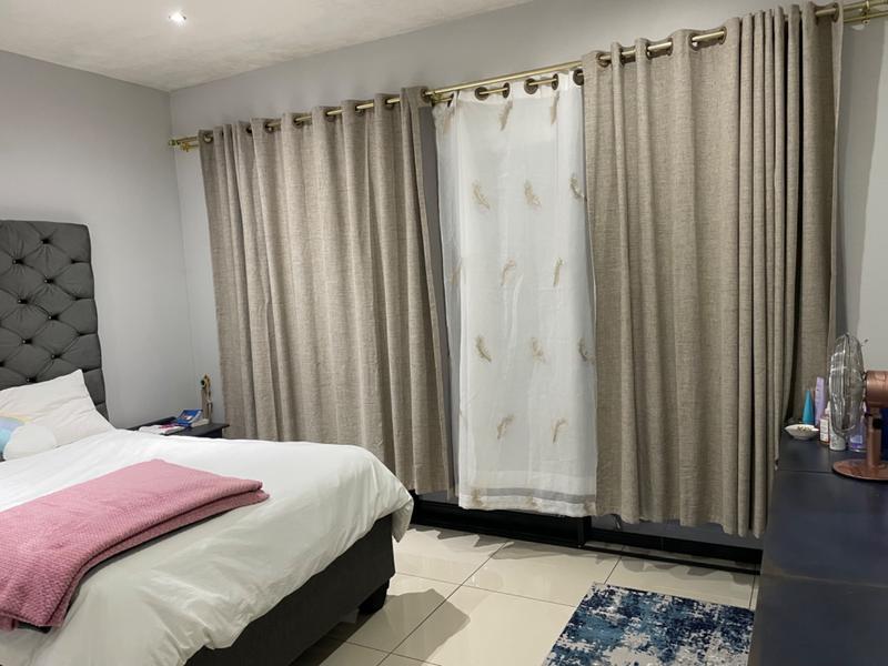 1 Bedroom Property for Sale in New Town Centre KwaZulu-Natal