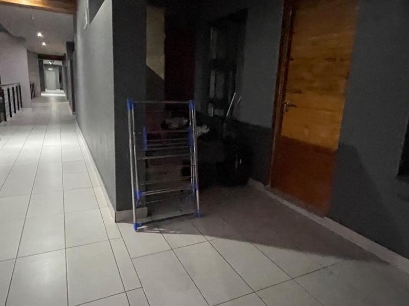1 Bedroom Property for Sale in New Town Centre KwaZulu-Natal