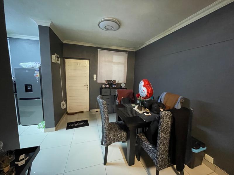 1 Bedroom Property for Sale in New Town Centre KwaZulu-Natal