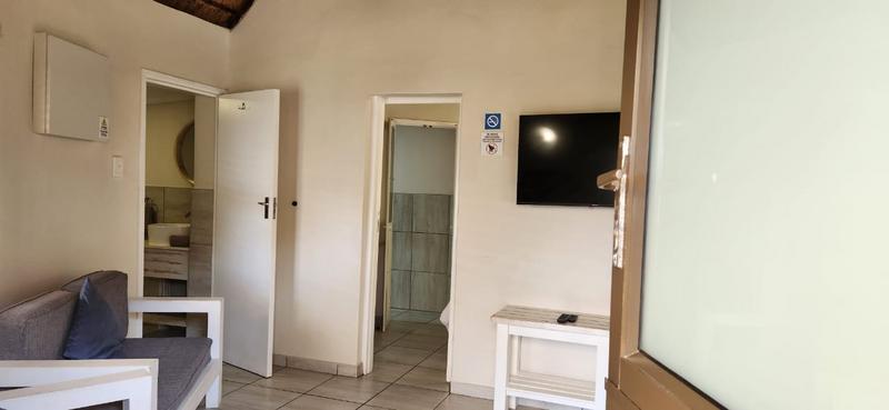 To Let 2 Bedroom Property for Rent in Melville KwaZulu-Natal