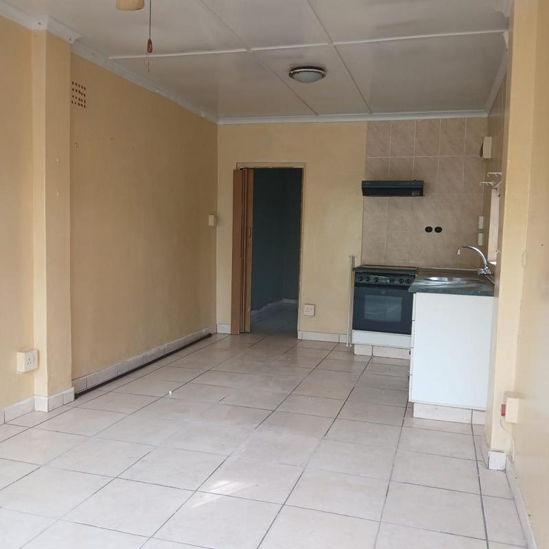 To Let 1 Bedroom Property for Rent in Yellowwood Park KwaZulu-Natal